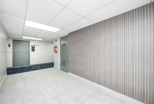 701 Three Islands Blvd 206, Hallandale Beach, FL 33009