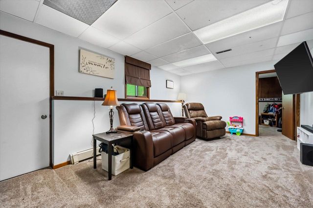W3638 County Road H, Fredonia, WI 53021