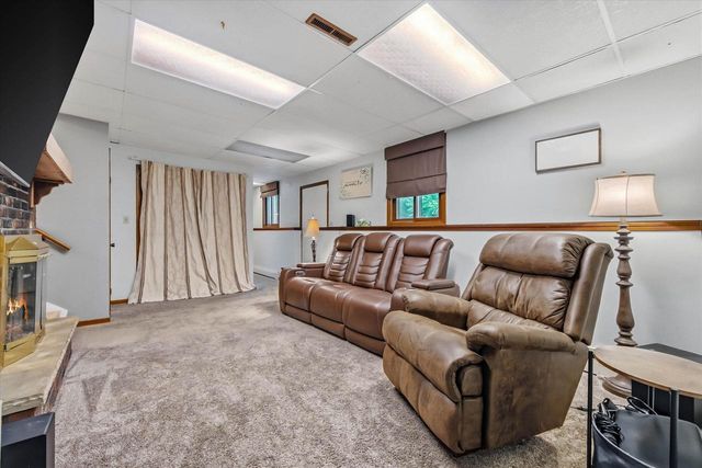 W3638 County Road H, Fredonia, WI 53021