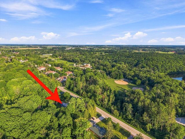 W3638 County Road H, Fredonia, WI 53021