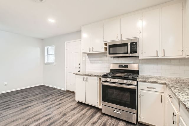 7805 Whitney Drive, White Settlement, TX 76108