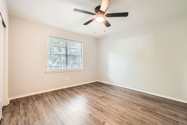 7805 Whitney Drive, White Settlement, TX 76108