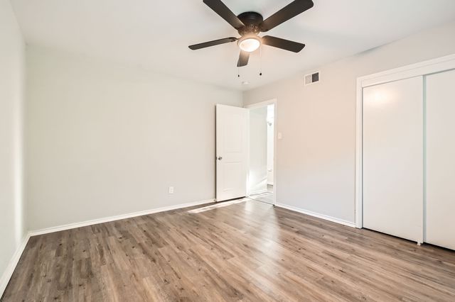 7805 Whitney Drive, White Settlement, TX 76108