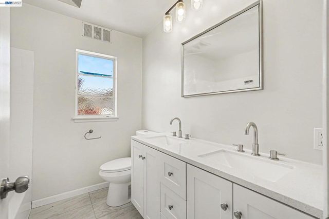 15006 Alexandria St, San Leandro, CA 94579