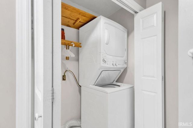 3665 E Robin Road, Bloomington, IN 47401