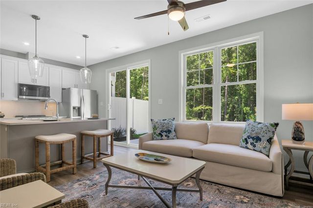 323 Linda LN, Williamsburg, VA 23188