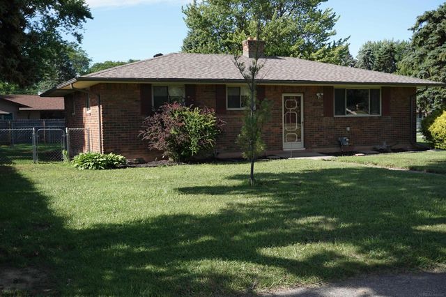21671 N Nunneley Road, Clinton Twp, MI 48036