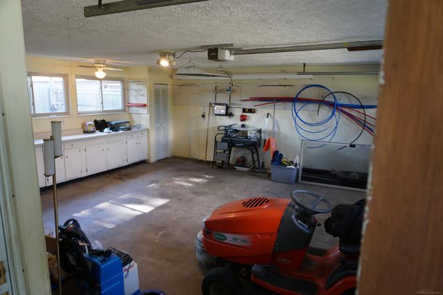21671 N Nunneley Road, Clinton Twp, MI 48036