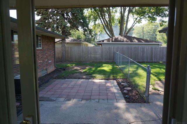 21671 N Nunneley Road, Clinton Twp, MI 48036