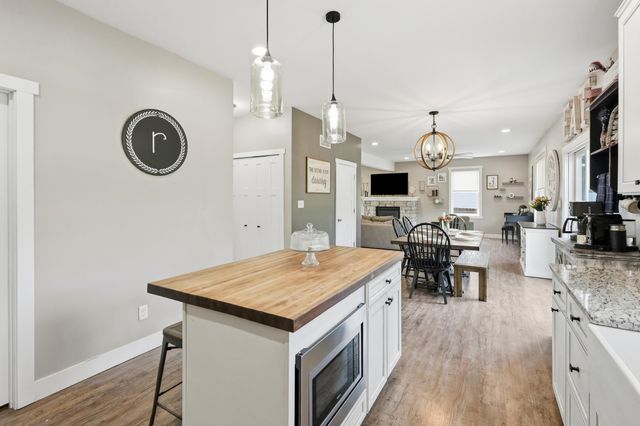 7832 W 174th Avenue, Lowell, IN 46356