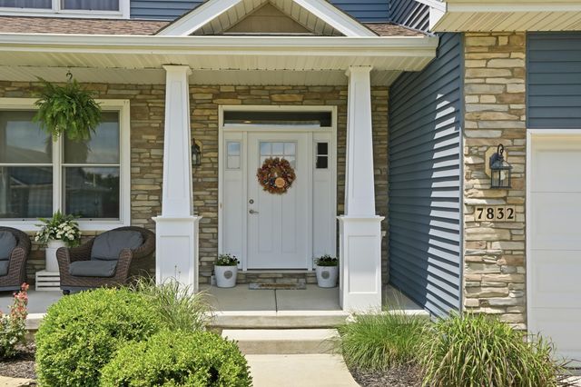 7832 W 174th Avenue, Lowell, IN 46356