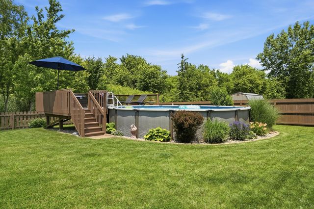 7832 W 174th Avenue, Lowell, IN 46356