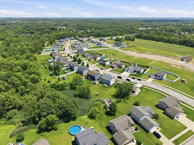 7832 W 174th Avenue, Lowell, IN 46356