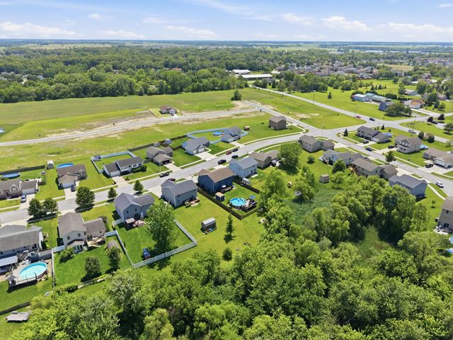 7832 W 174th Avenue, Lowell, IN 46356