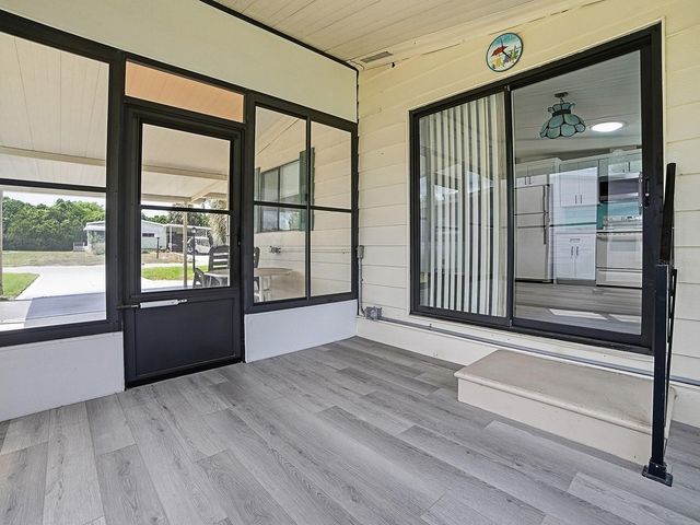 721 SHARON DRIVE, Lady Lake, FL 32159