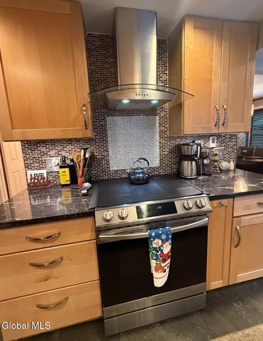 109 Thimbleberry Road, Ballston Spa, NY 12020