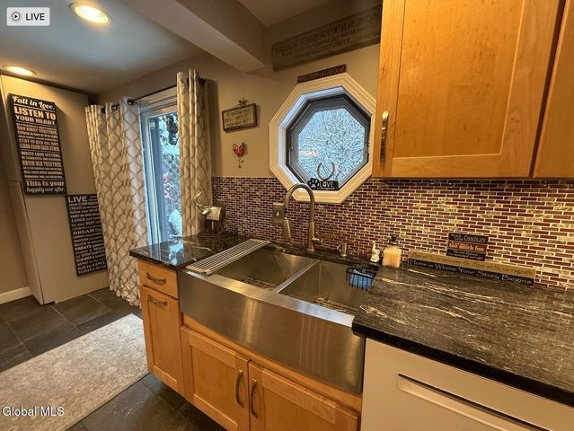 109 Thimbleberry Road, Ballston Spa, NY 12020