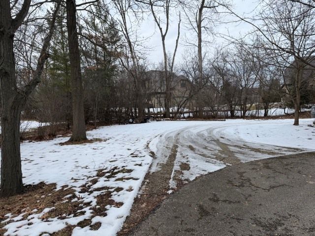 1851 Cooper Lane, Highland Park, IL 60035