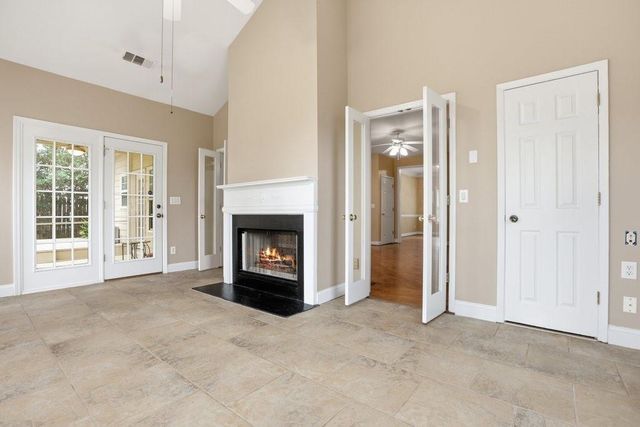 1955 Fairway Close Terrace, Lawrenceville, GA 30043