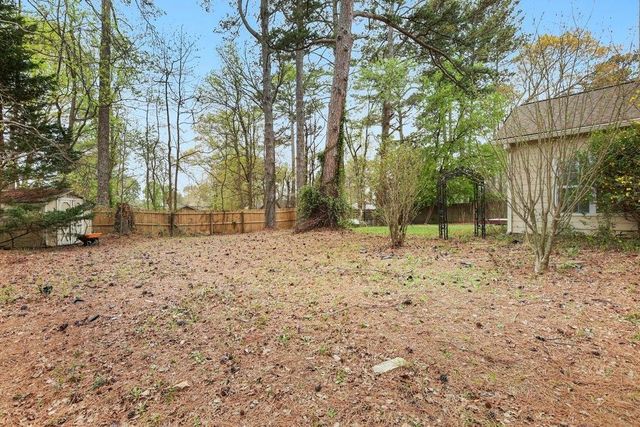 1955 Fairway Close Terrace, Lawrenceville, GA 30043