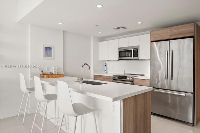 9940 W Bay Harbor Dr 6A-N, Bay Harbor Islands, FL 33154