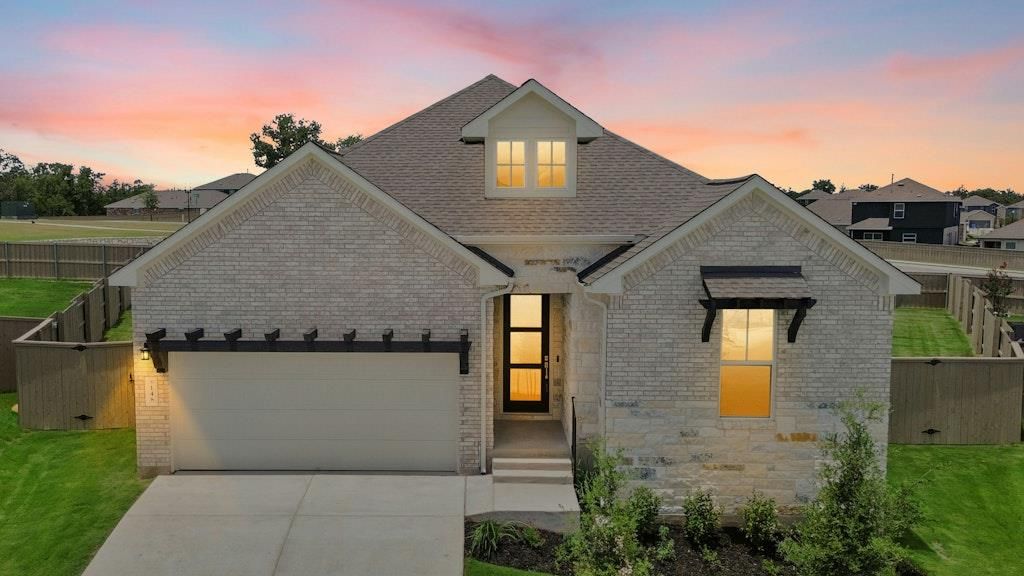 148 Big Pine Creek LN, Bastrop, TX 78602