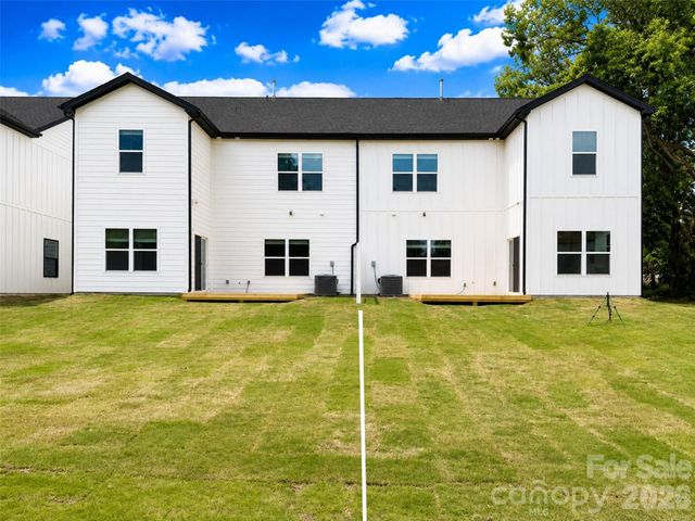 1242 N Sharon Amity Road, Charlotte, NC 28211
