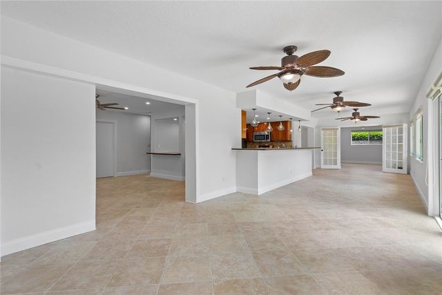 5206 Cleveland Street, Hollywood, FL 33021