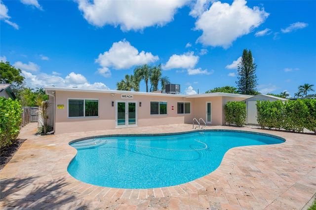 5206 Cleveland Street, Hollywood, FL 33021