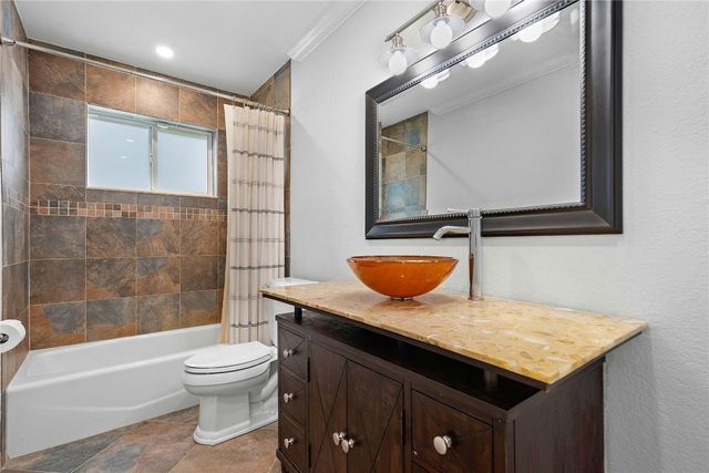 5206 Cleveland Street, Hollywood, FL 33021