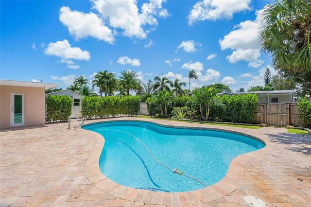 5206 Cleveland Street, Hollywood, FL 33021