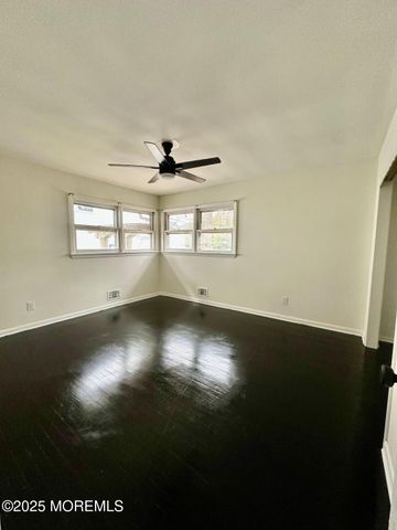 297 Cambourne Drive, Toms River, NJ 08753