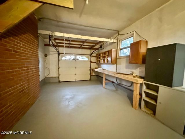 297 Cambourne Drive, Toms River, NJ 08753