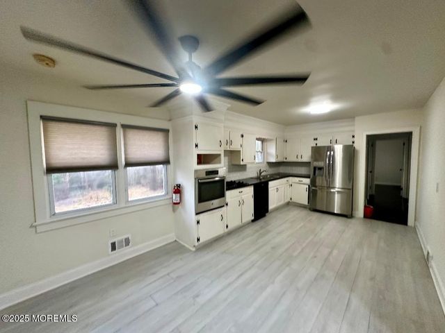 297 Cambourne Drive, Toms River, NJ 08753