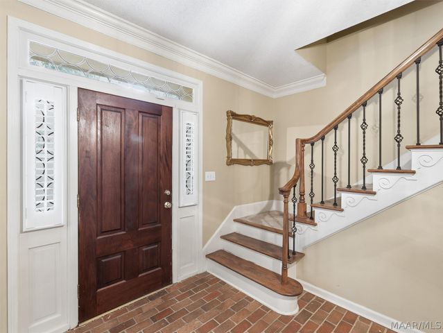 6606 Hollis Drive, Montgomery, AL 36117