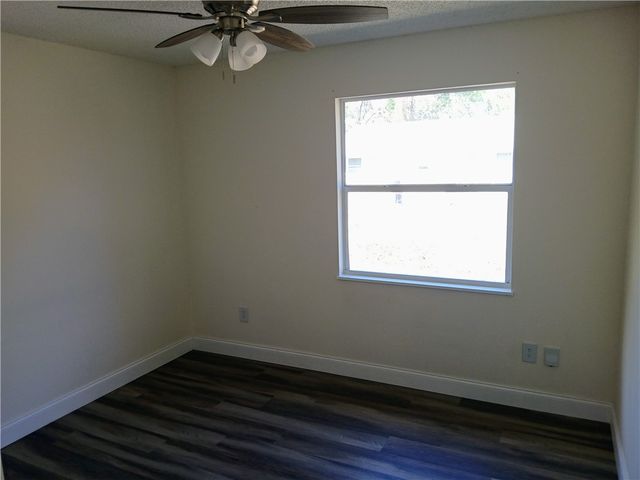 1340 18th Avenue SW, Vero Beach, FL 32962