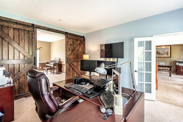 318 Countryside Drive, Lebanon, OH 45036