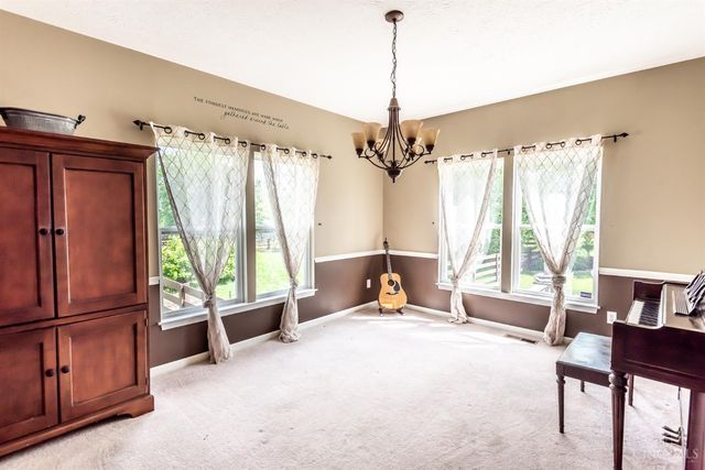 318 Countryside Drive, Lebanon, OH 45036