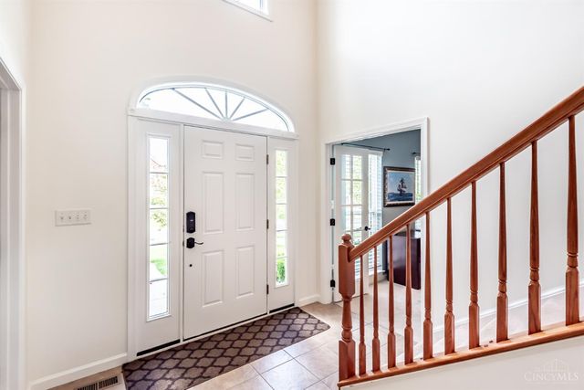 318 Countryside Drive, Lebanon, OH 45036