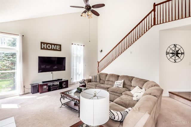 318 Countryside Drive, Lebanon, OH 45036