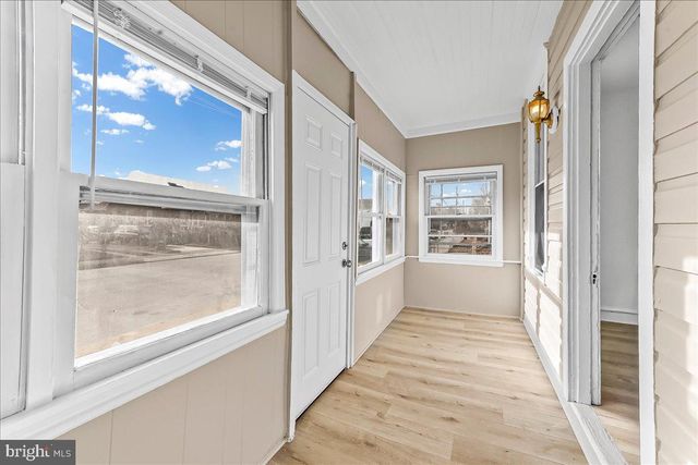 242 SENECA ST, Essington, PA 19029