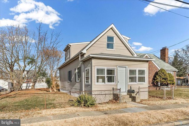 242 SENECA ST, Essington, PA 19029