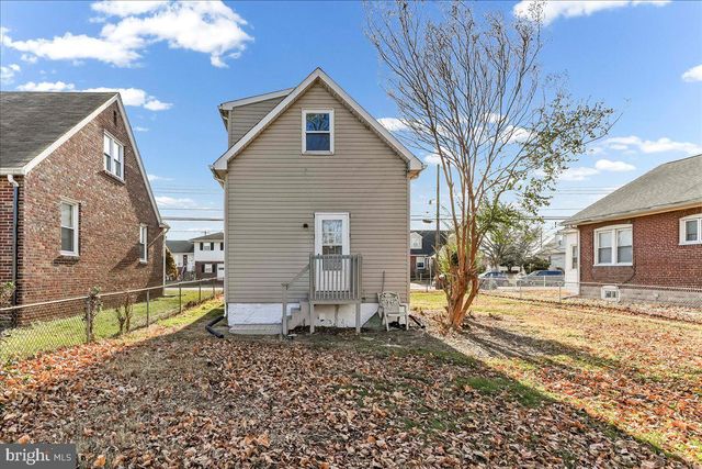 242 SENECA ST, Essington, PA 19029