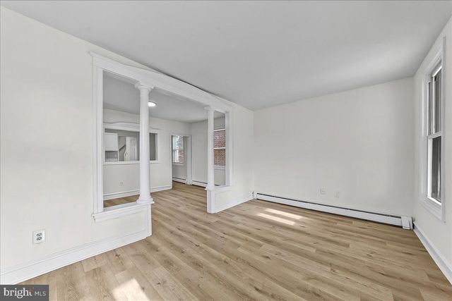 242 SENECA ST, Essington, PA 19029