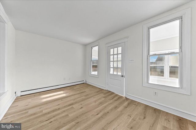 242 SENECA ST, Essington, PA 19029