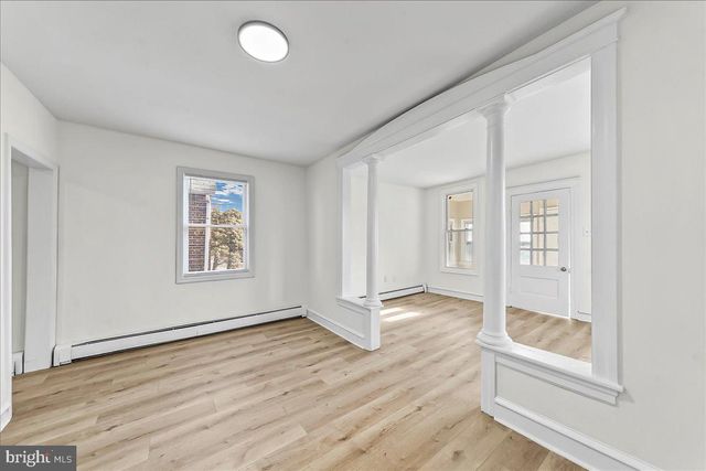 242 SENECA ST, Essington, PA 19029