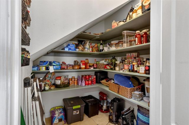 3935 SUNSET LAKE DRIVE, Lakeland, FL 33810
