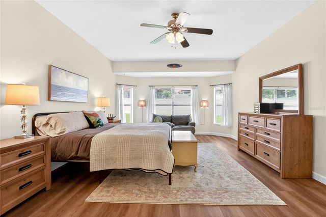 3935 SUNSET LAKE DRIVE, Lakeland, FL 33810