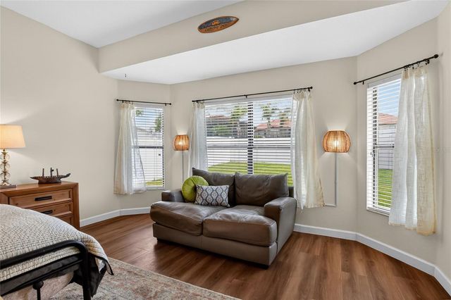 3935 SUNSET LAKE DRIVE, Lakeland, FL 33810