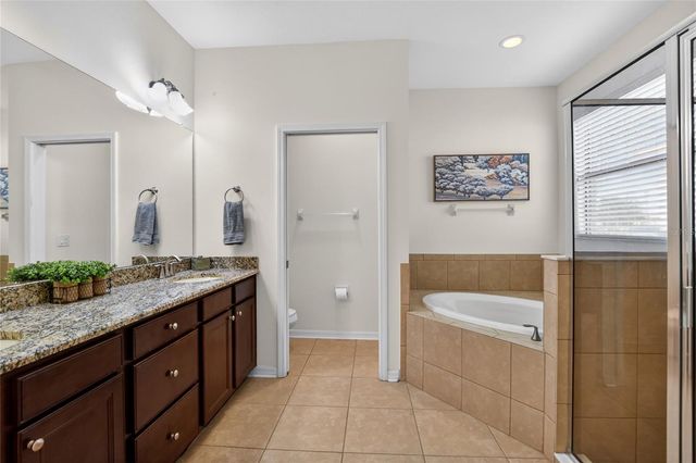 3935 SUNSET LAKE DRIVE, Lakeland, FL 33810